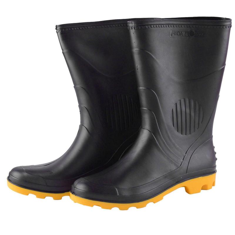 BOTA PRETA DE BORRACHA S/FORRO Nº43