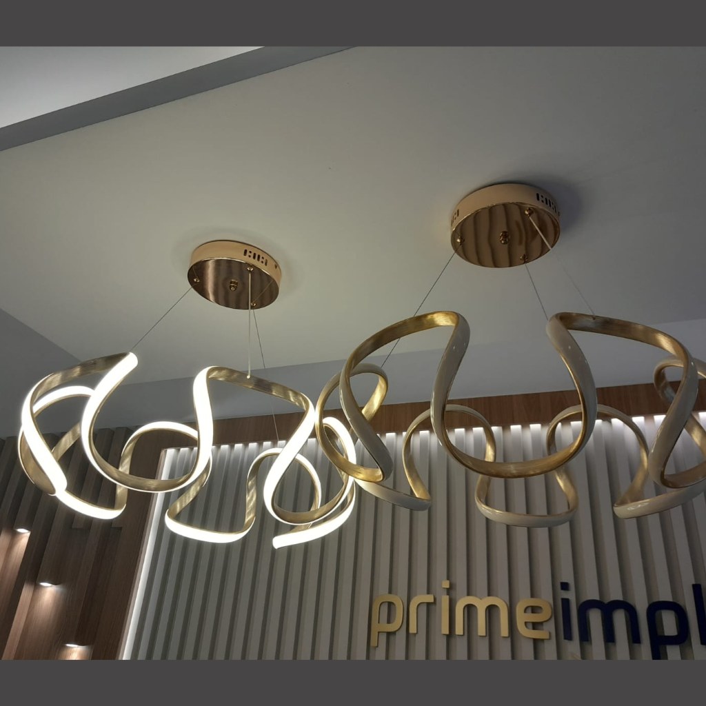 LUSTRE PEND. LED 44WX2 SEQ. CURVADO PRETO 6744